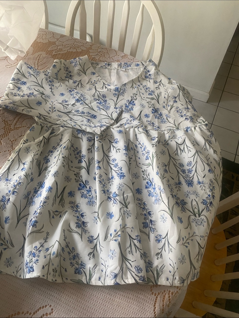 White Floral Babydoll 3/4 sleeve beautiful top